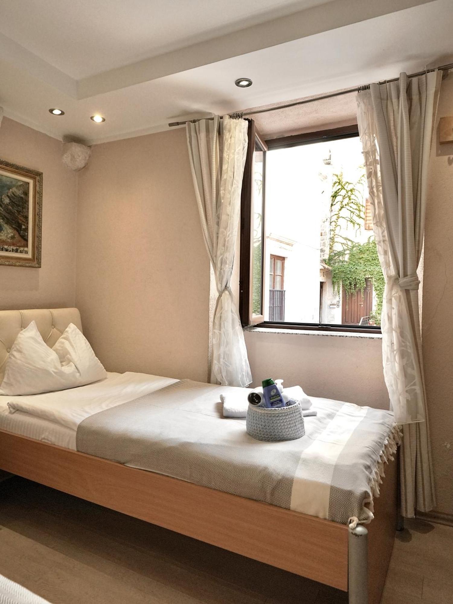 Ferienwohnung Novi Svet Kotor Exterior foto